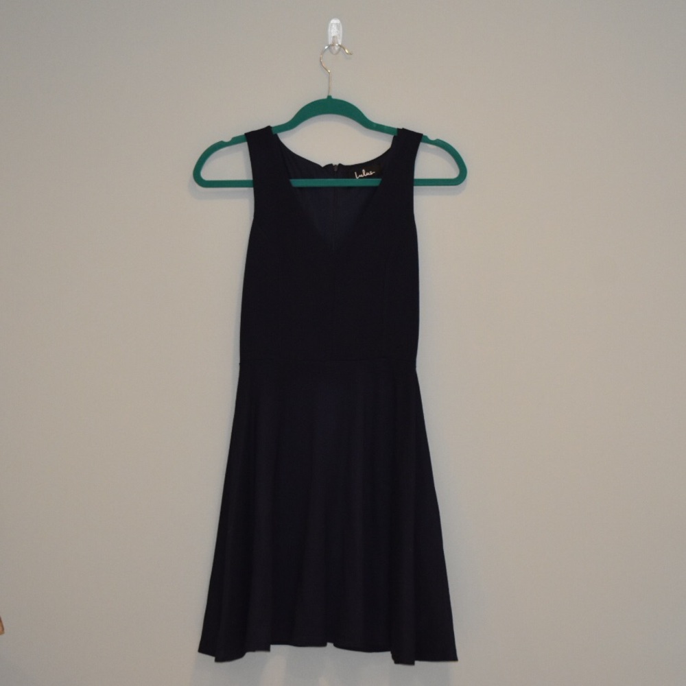Dark blue lulus skater dress with v-neck